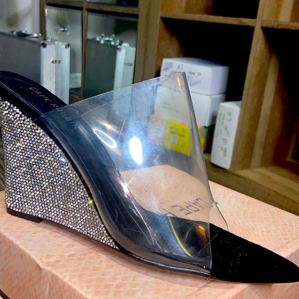 Bling wedge